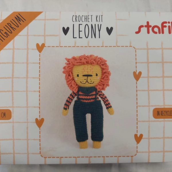 Amigurumi crochet kit ( Leony)